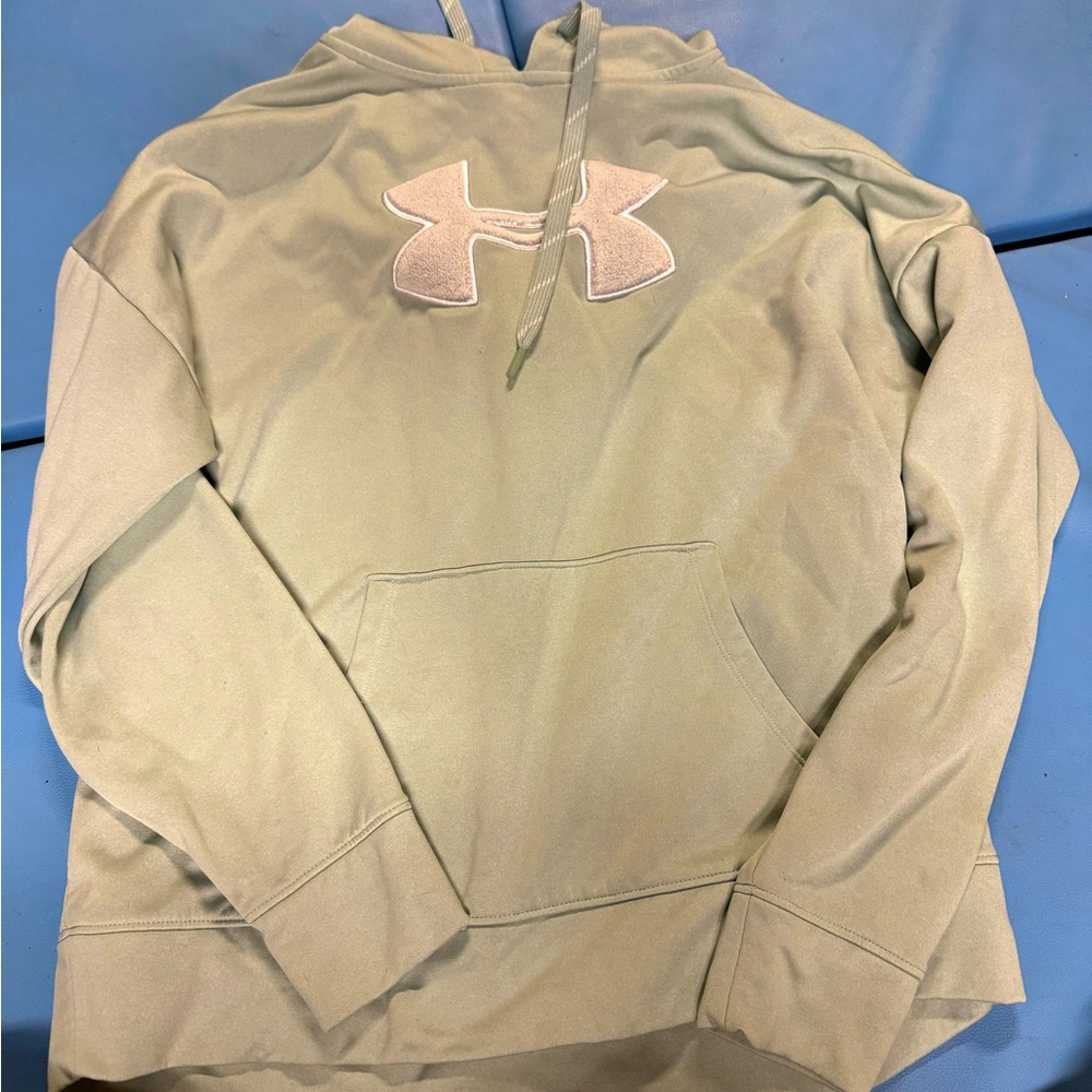 UA Hoodie